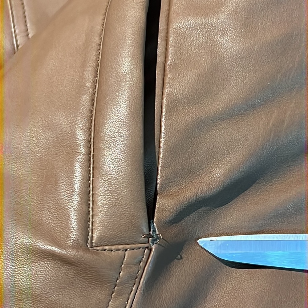 Loro piana womens 40 goose down reversible puffer vest - Picture 7 of 14